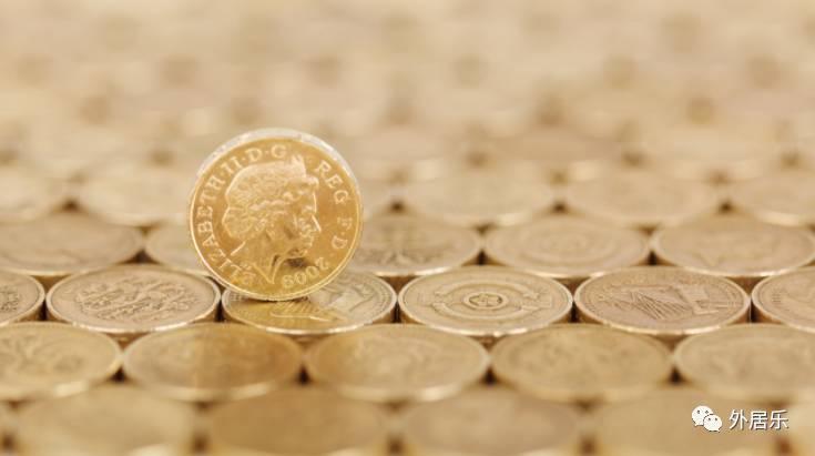 美国人从来都不存钱 他们的钱从哪里来